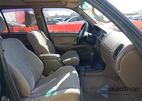 1999 Toyota 4Runner Sr5 V6 z USA, uszkodzony, nr VIN JT3GN86R9X0123153